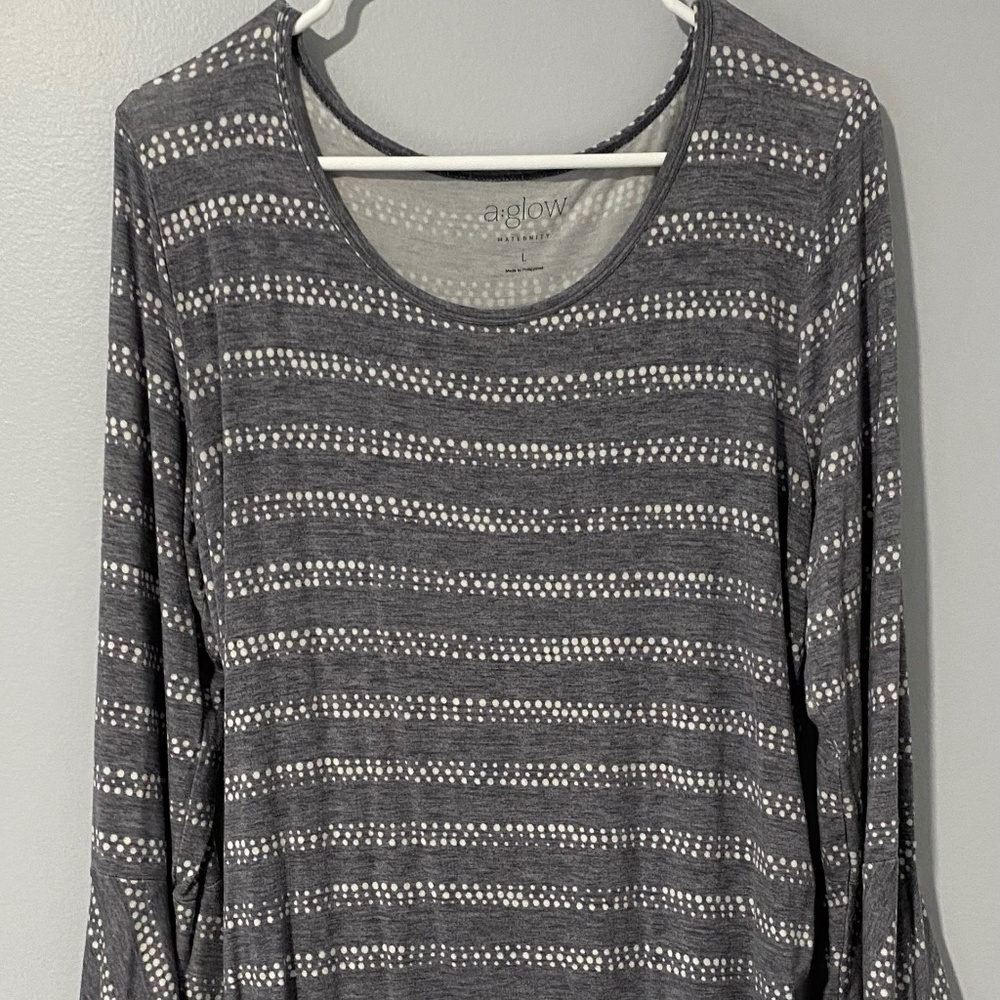 A Glow Grey and White Bell 3/4 Sleeve Maternity Shirt